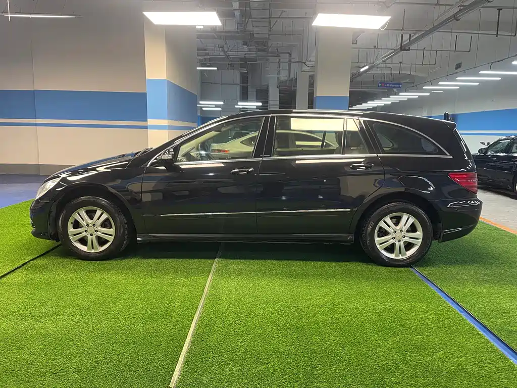 Mercedes-Benz R 2010 R 350 L 4MATIC Grand Edition