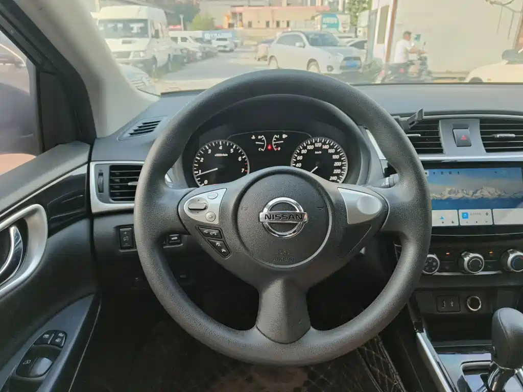 Nissan Sylphy — миниатюра 11