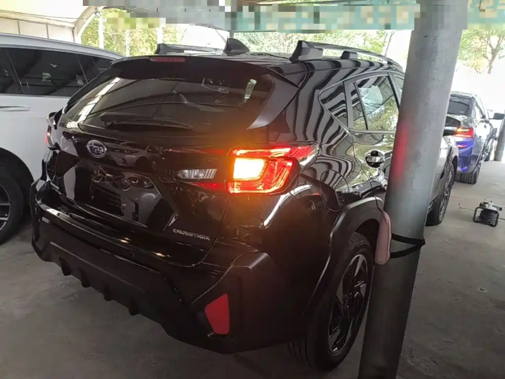 Subaru Crosstrek — миниатюра 7