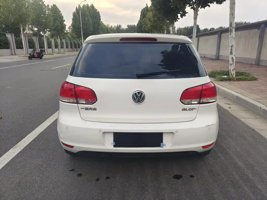 Volkswagen Golf — миниатюра 13