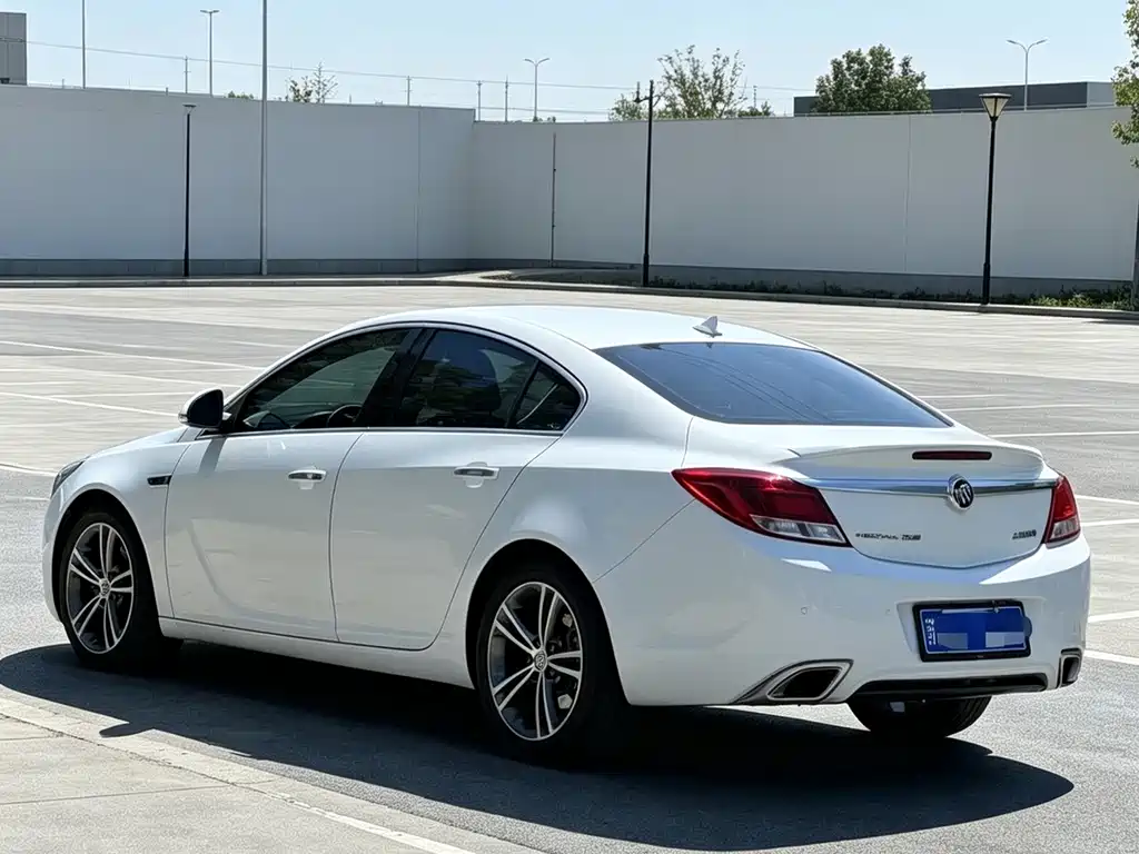 Buick Regal — миниатюра 5