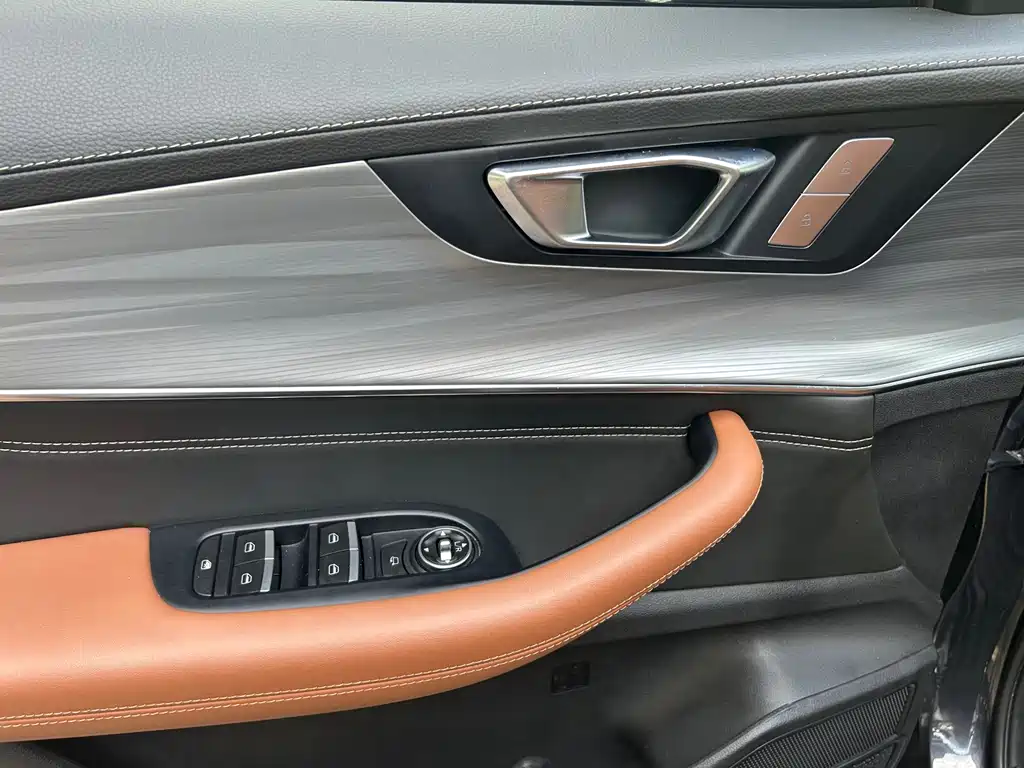 Chery Tiggo 8 PLUS — миниатюра 17