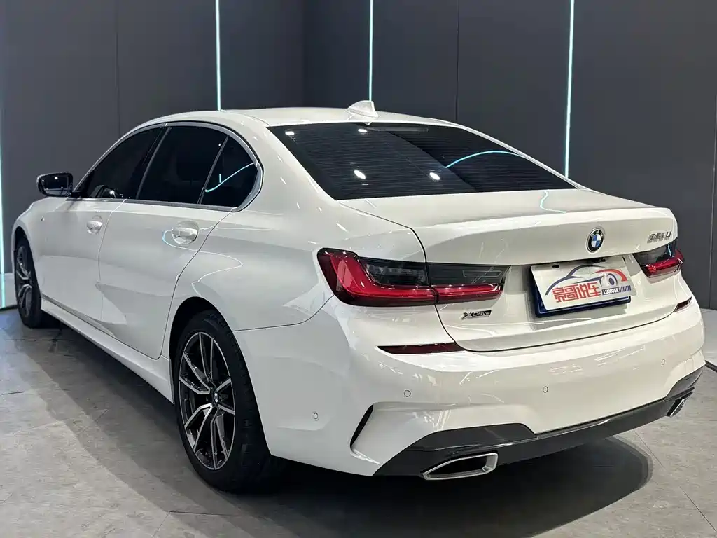 BMW 3 Series — миниатюра 8