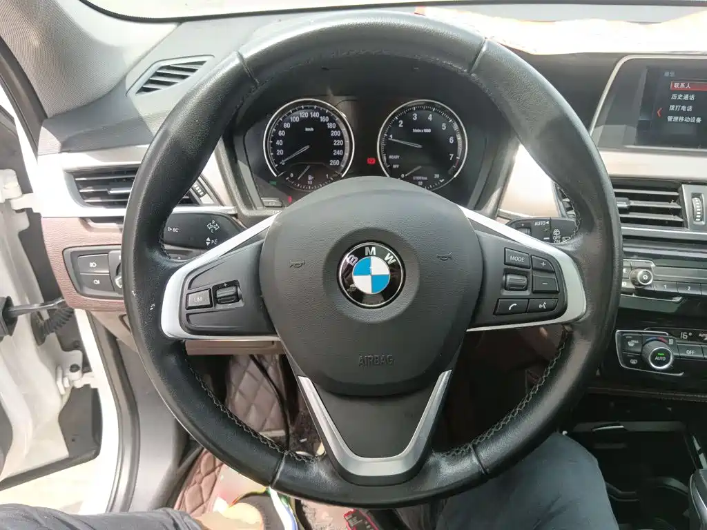 BMW X1 — миниатюра 7