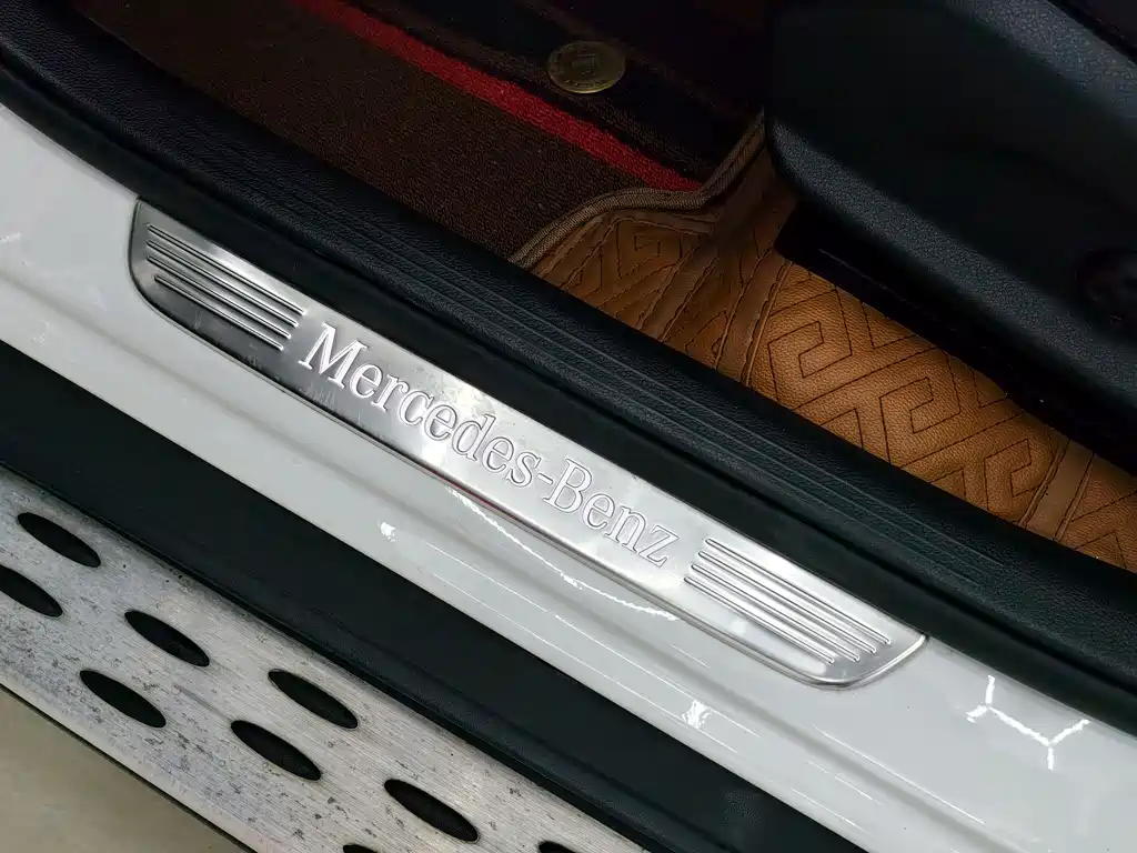 Mercedes-Benz GLC — миниатюра 24