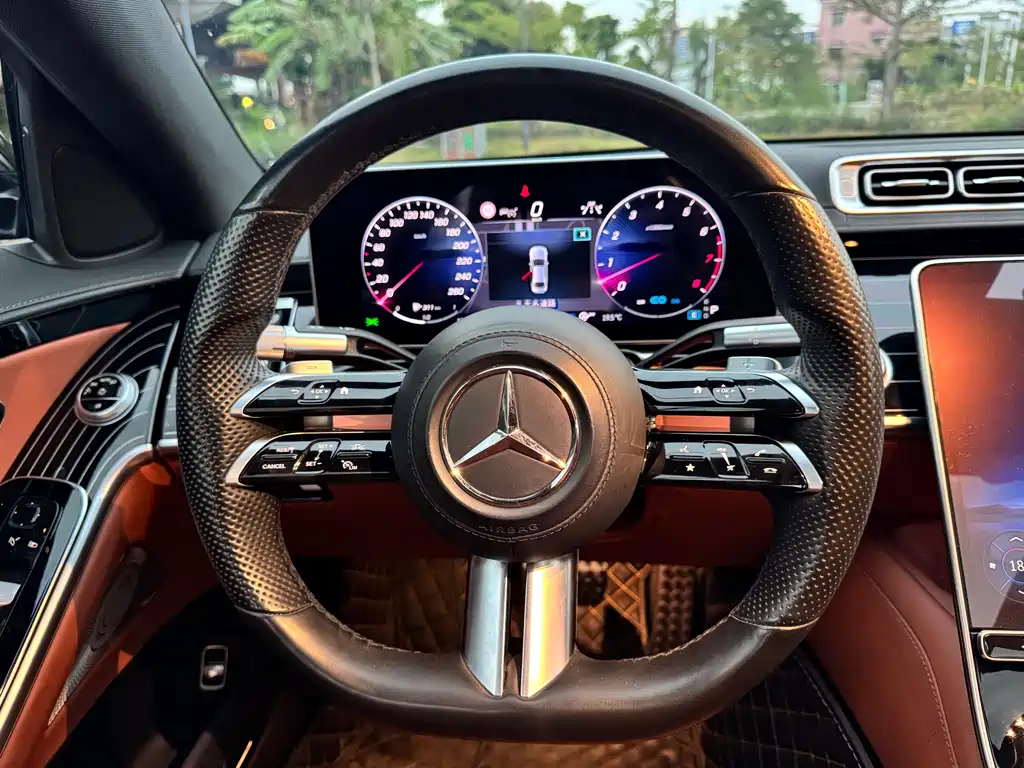 MERCEDES-BENZ S CLASS