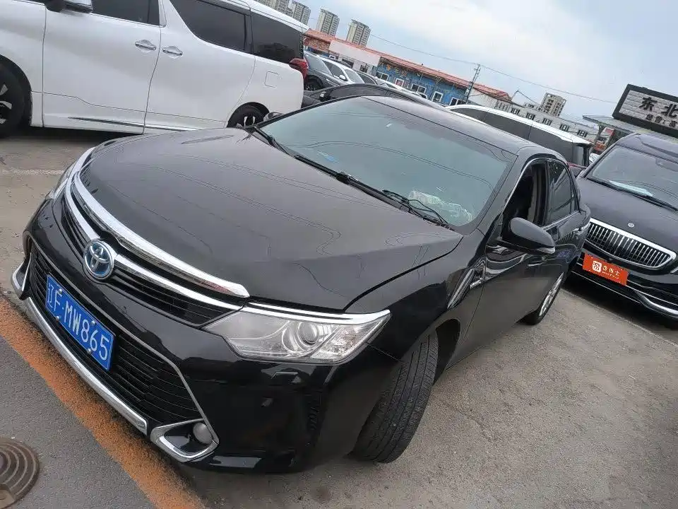 Toyota Camry 2018