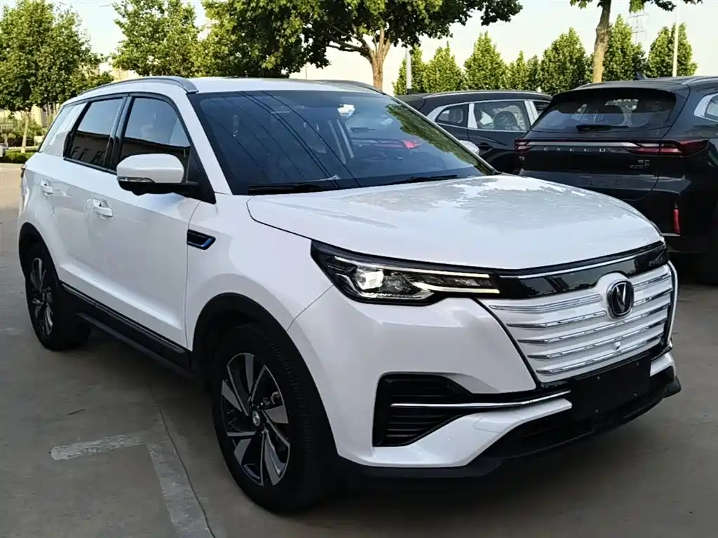 Changan CS55 EV — миниатюра 4