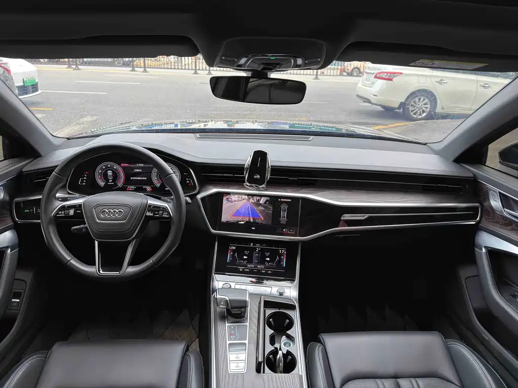 Audi A6L — миниатюра 4