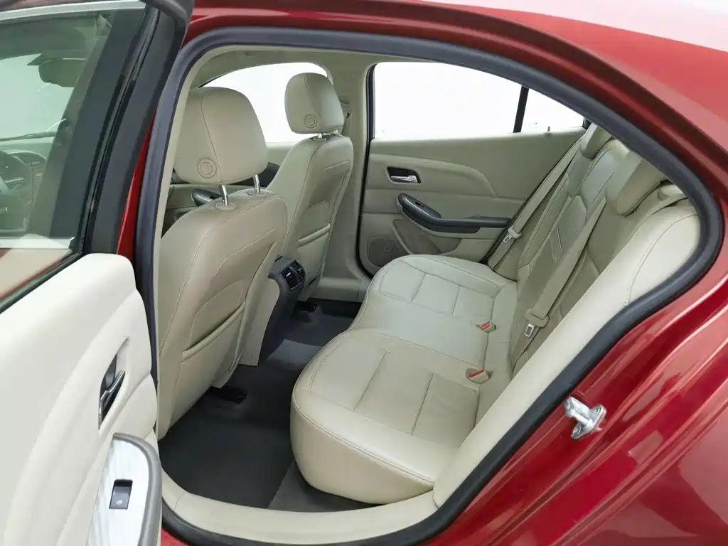 Chevrolet Malibu — миниатюра 15
