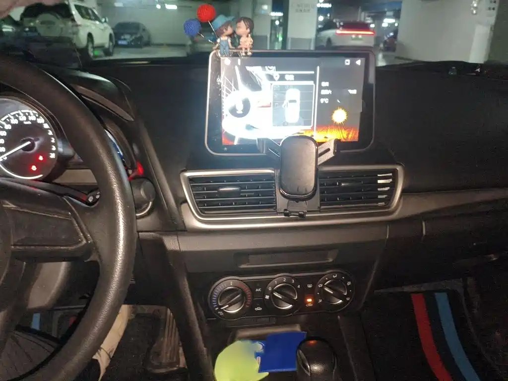 Mazda 3 Axela — миниатюра 6