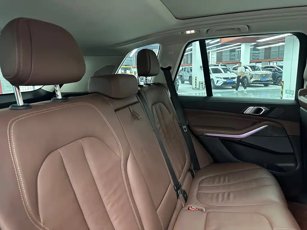 BMW X5 (Import) — миниатюра 14