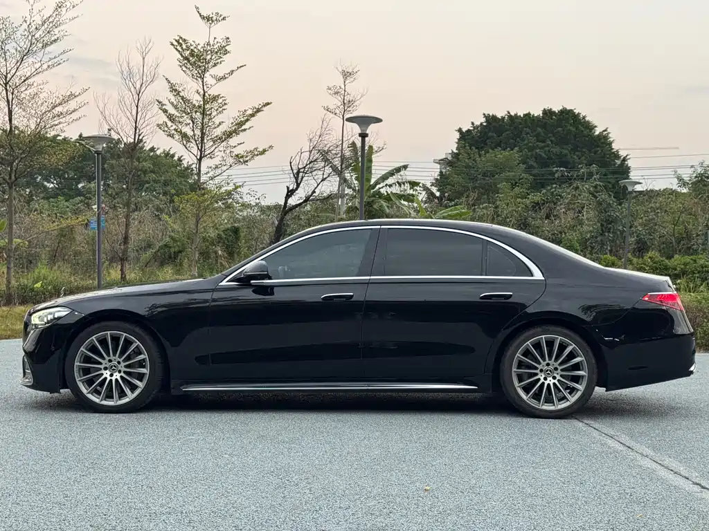 MERCEDES-BENZ S CLASS