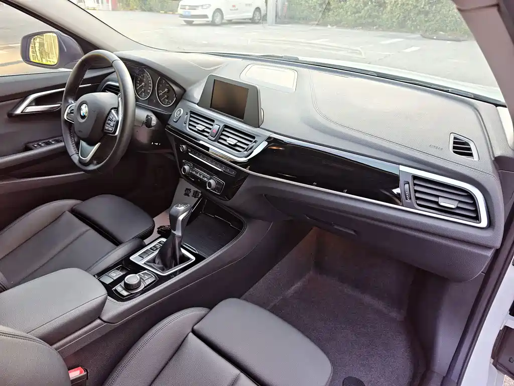 BMW 1 Series — миниатюра 25