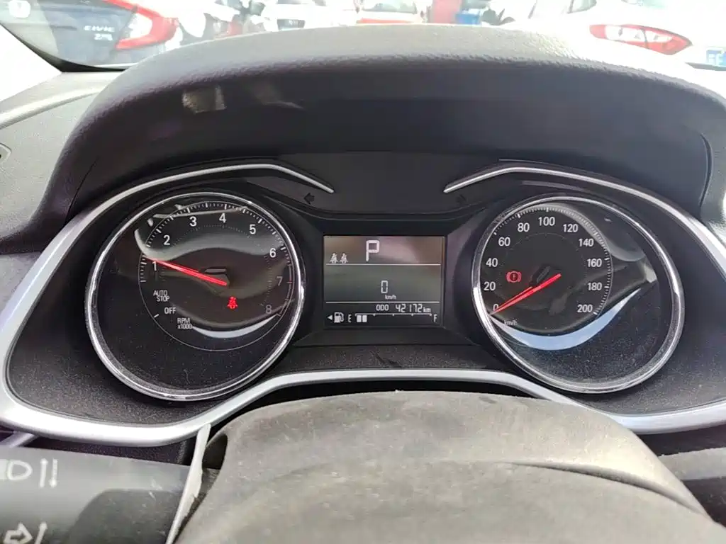 Chevrolet Cavalier — миниатюра 12