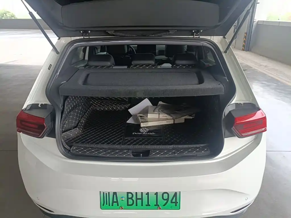 Volkswagen ID.3 — миниатюра 15