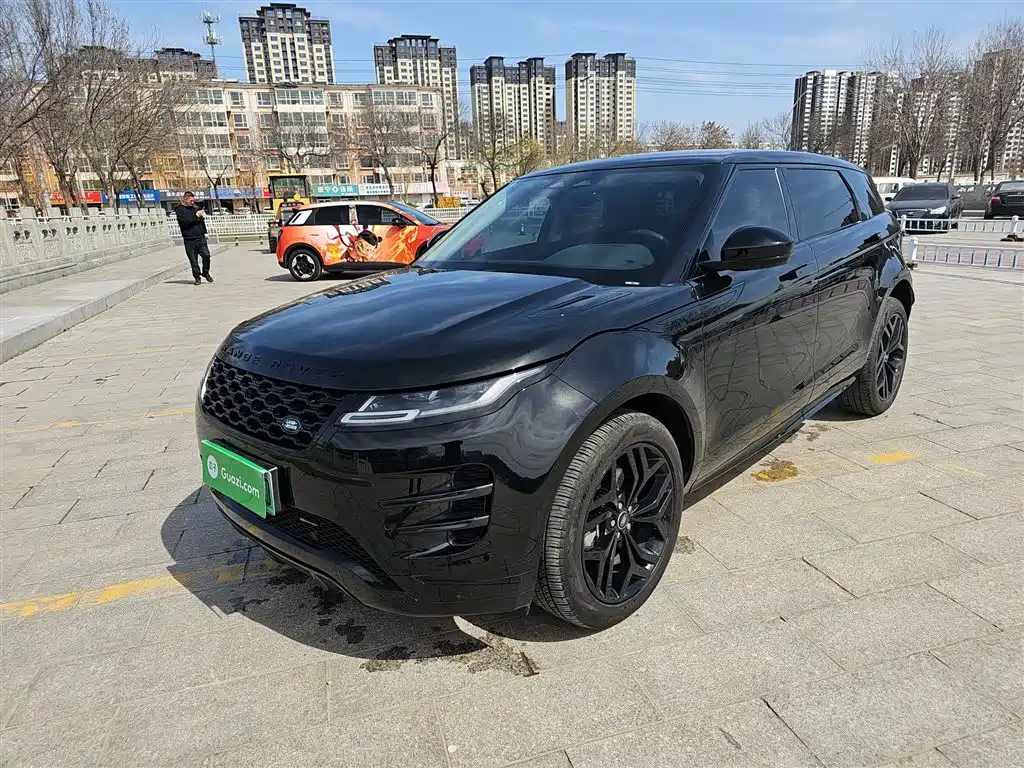 Land Rover Evoque PHEV 2023