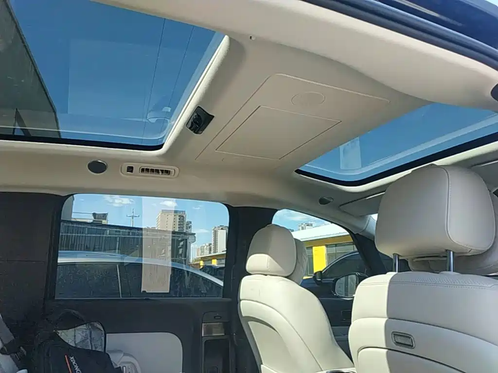 Li Auto Li MEGA — миниатюра 14