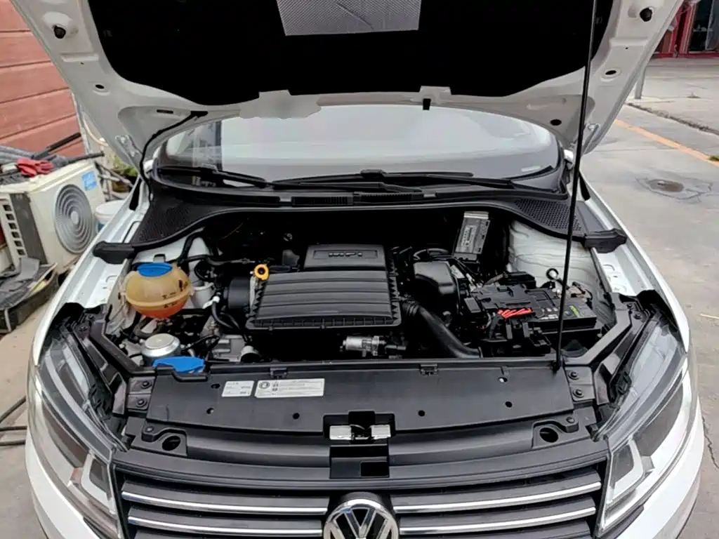 Volkswagen Santana — миниатюра 20