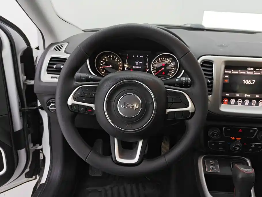 Jeep Compass — миниатюра 15