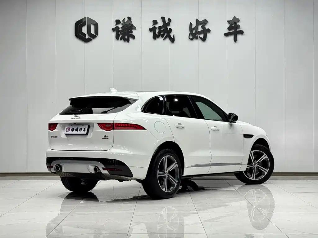 JAGUAR F PACE