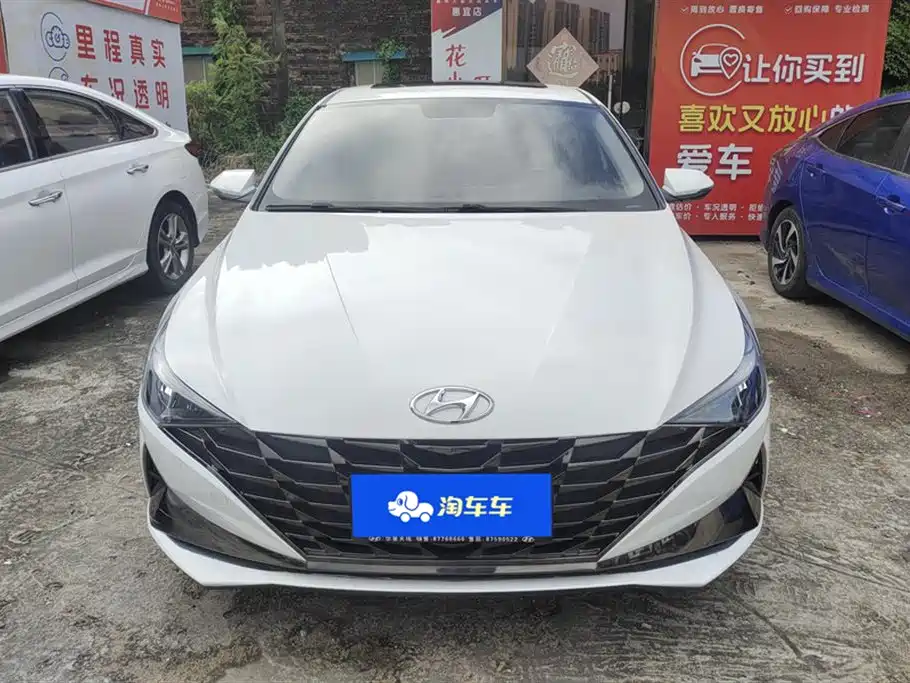 MODERN ELANTRA