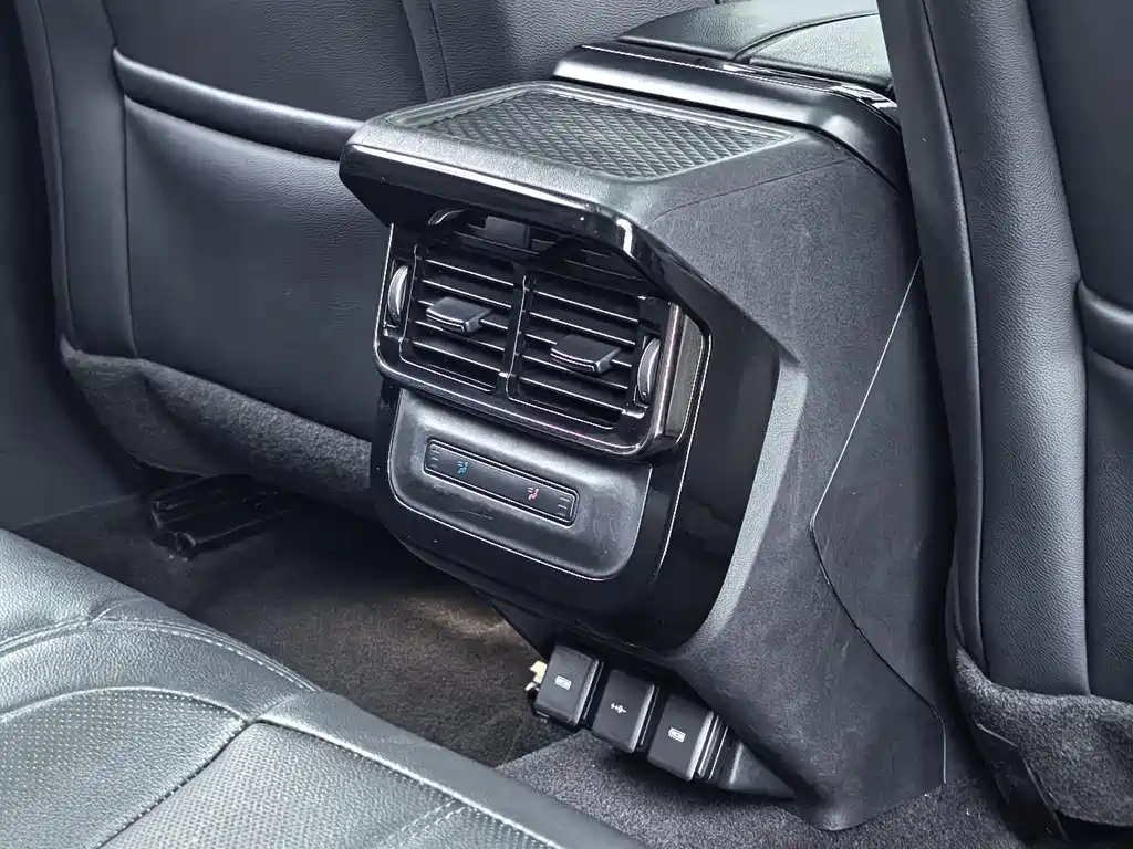 LAND ROVER RANGE ROVER AURORA