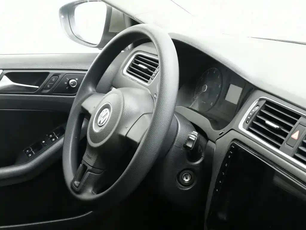 Volkswagen Sagitar — миниатюра 22