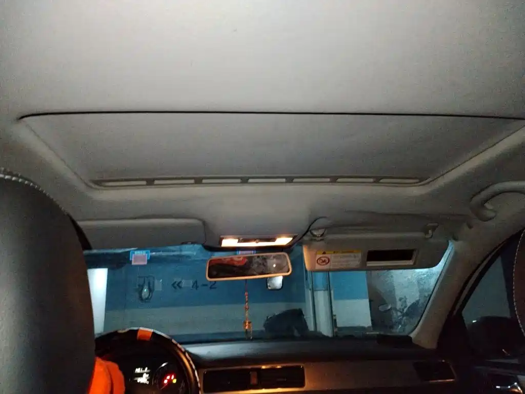 Skoda Rapid Spaceback — миниатюра 14