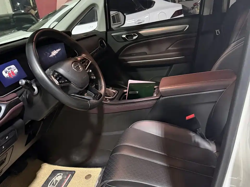 GAC Motor Trumpchi M6 — миниатюра 7