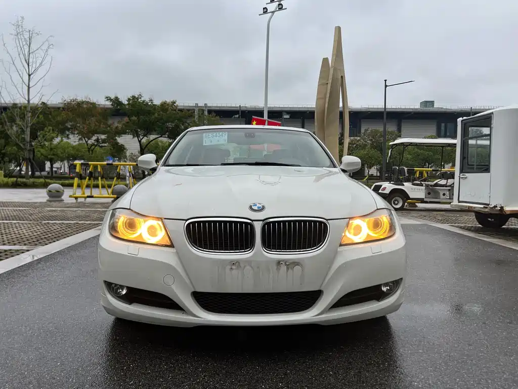 BMW 3 Series — миниатюра 2