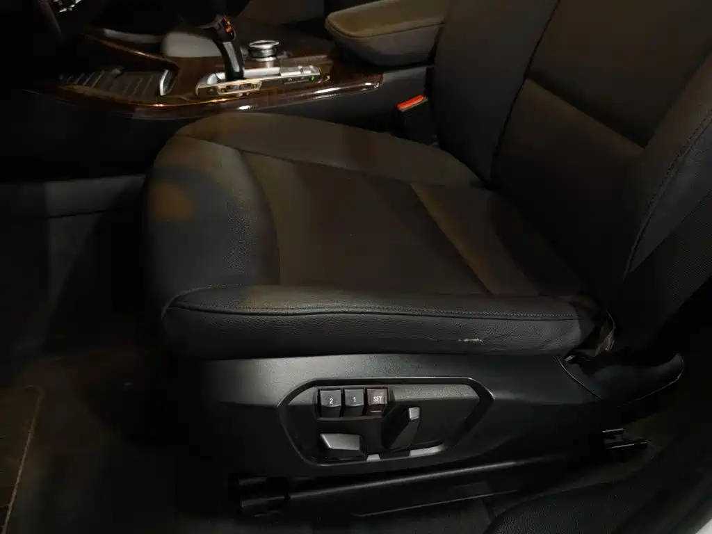 BMW X3 (Import) — миниатюра 20
