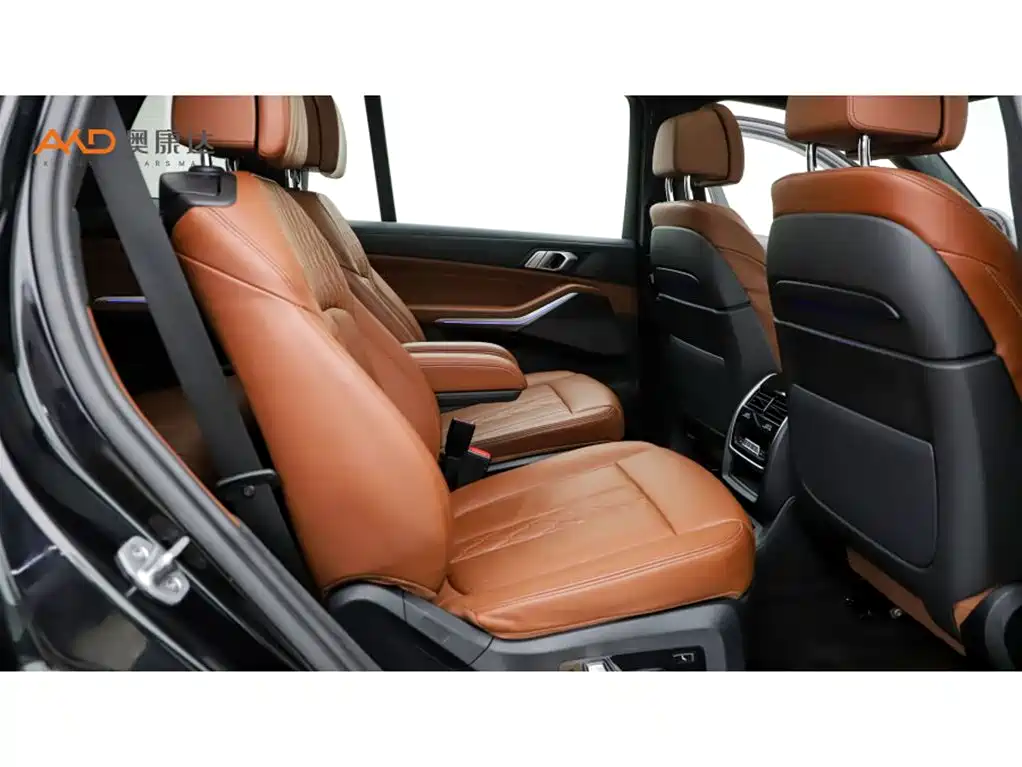 BMW X7 — миниатюра 8