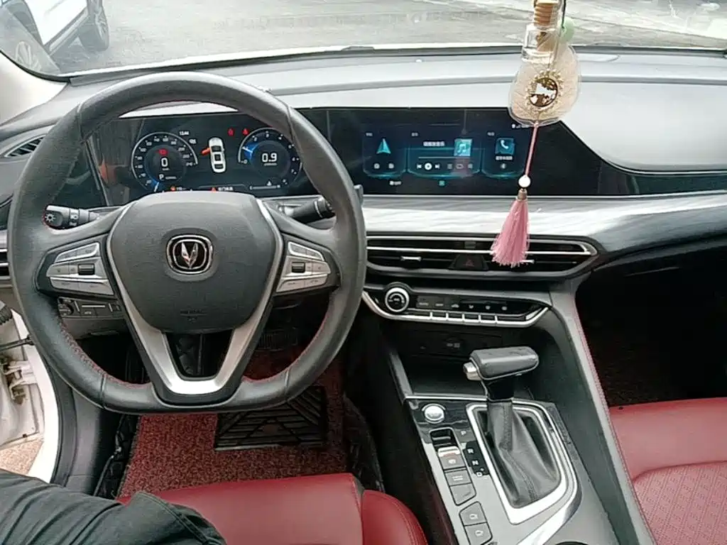 Changan Eado — миниатюра 10