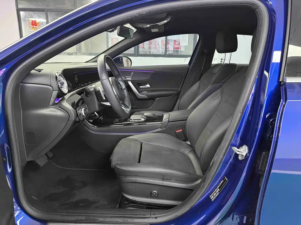 MERCEDES-BENZ A CLASS