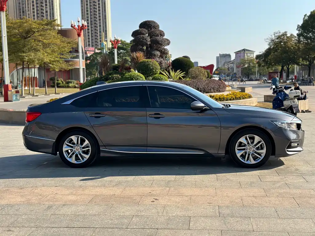 Honda Accord 260TURBO Elite Edition China VI, фото 10