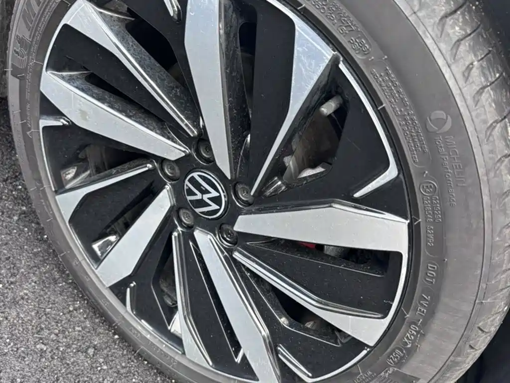 Volkswagen Passat — миниатюра 13