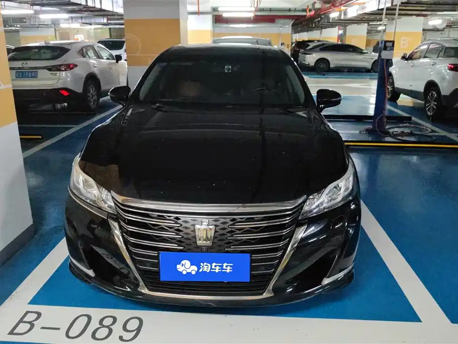 Toyota Crown 2018 2.0T Sport