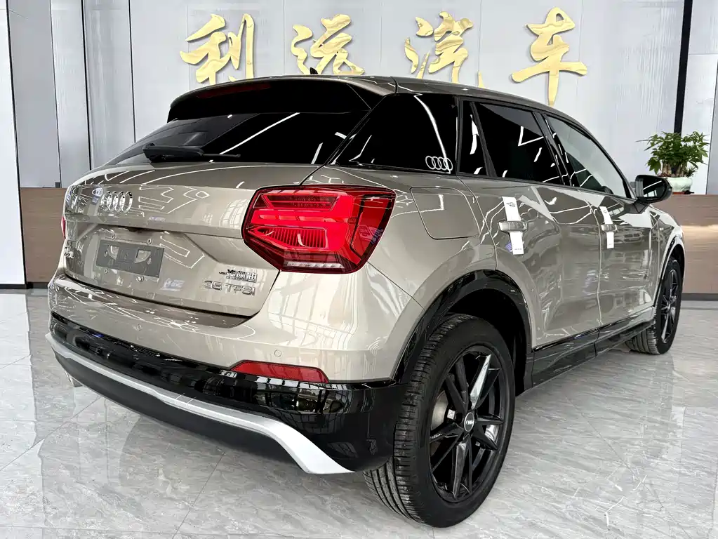 Audi Q2L — миниатюра 16