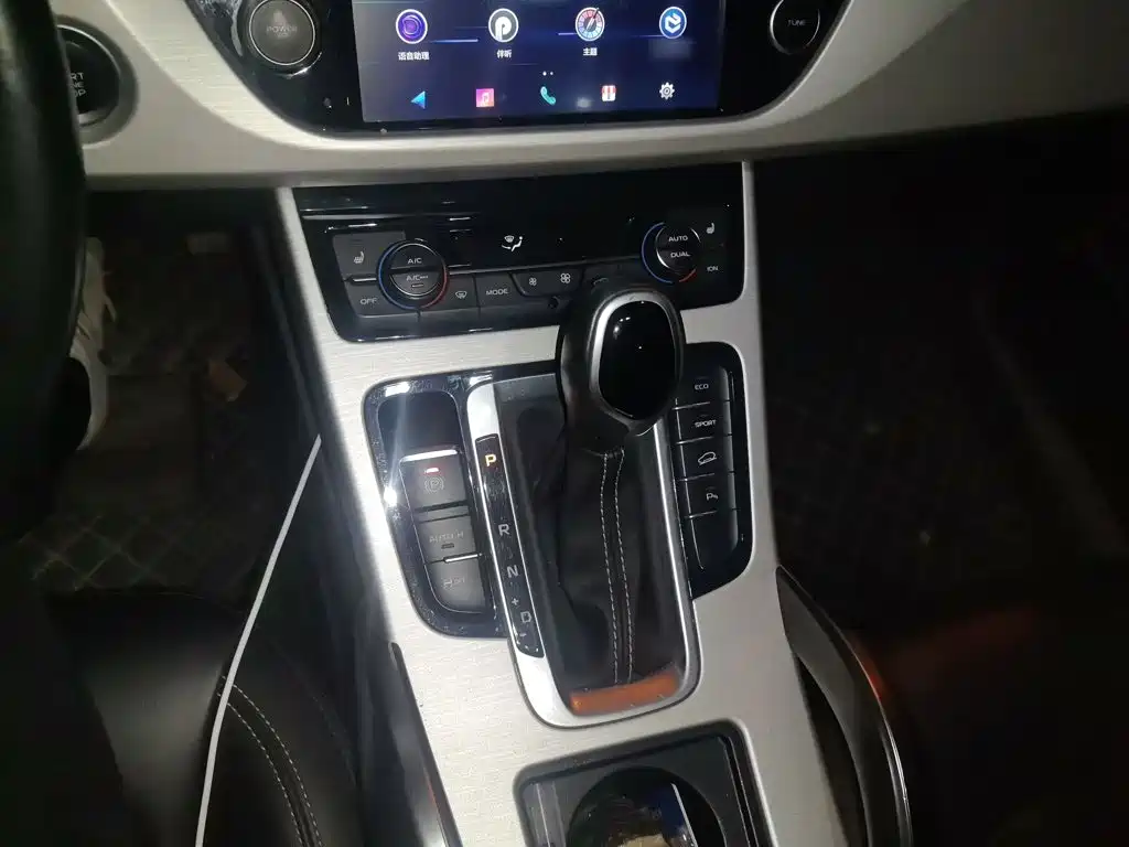 Geely Boyue — миниатюра 7