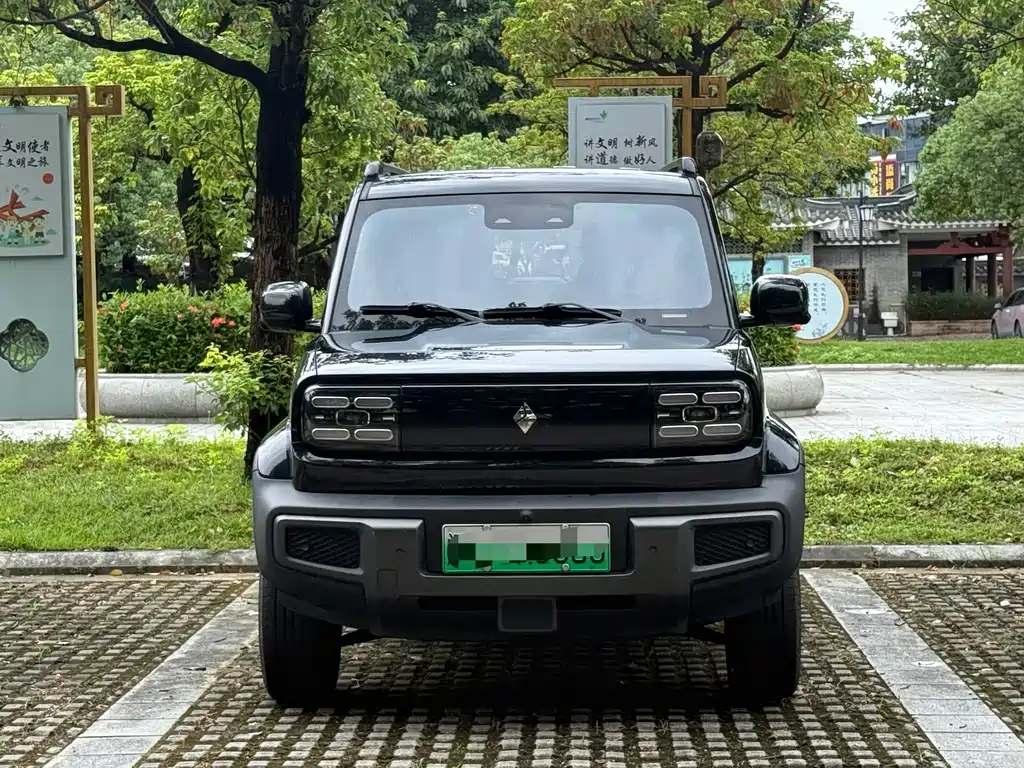 Baojun Yueye — миниатюра 2