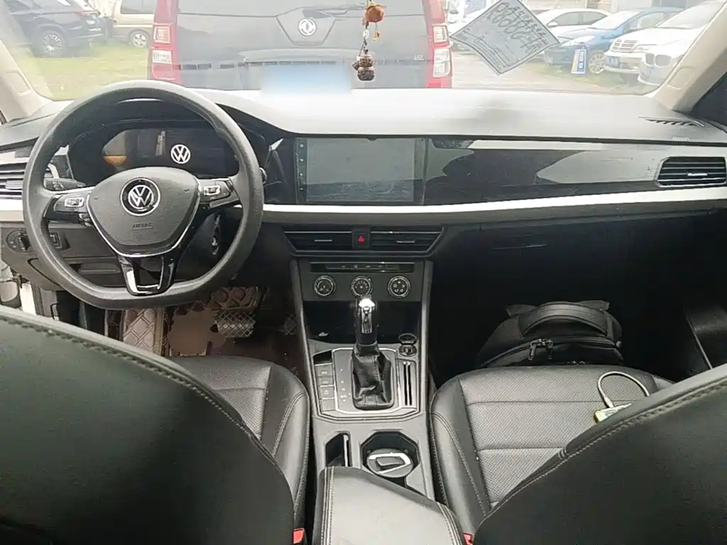 Volkswagen Lavida — миниатюра 10