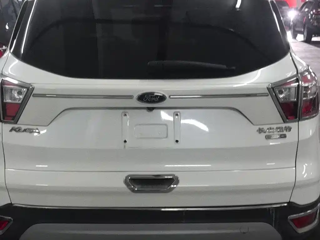 Ford Kuga — миниатюра 4
