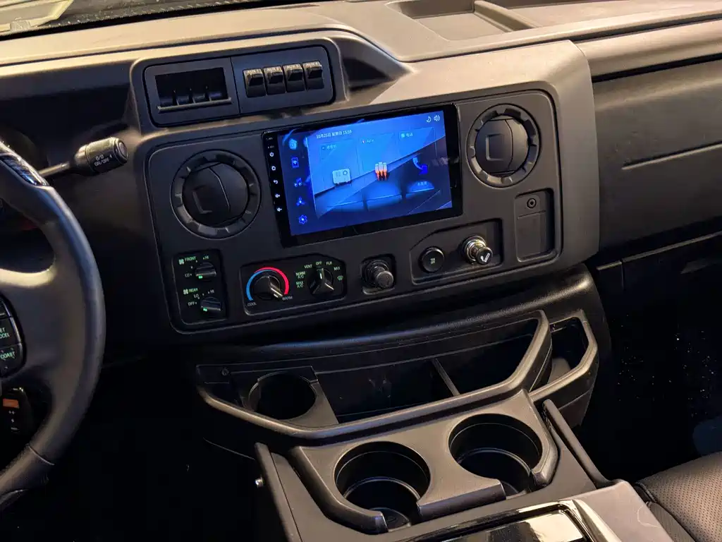 Ford E350 — миниатюра 15