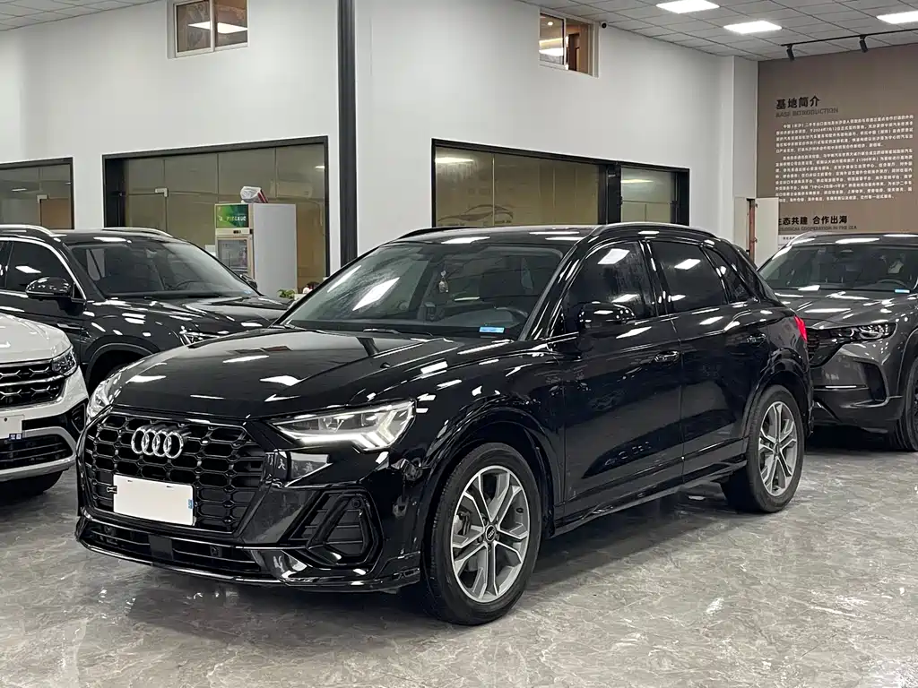Audi Q3 2022