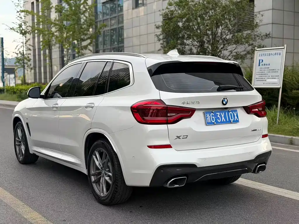 BMW X3 — миниатюра 13