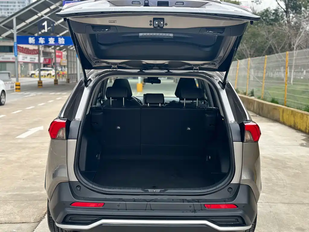 TOYOTA RAV4 RONGFANG