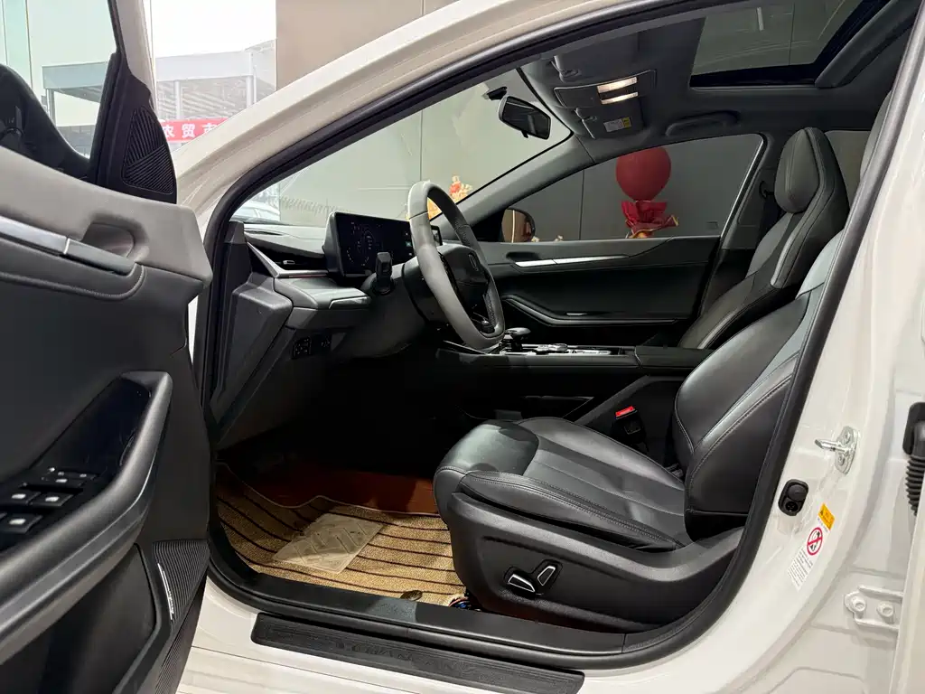 CHANGAN RUICHENG PLUS