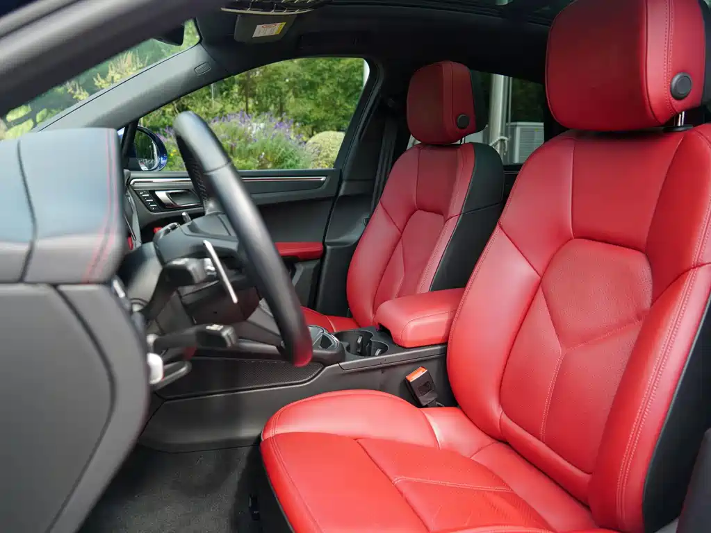 Porsche Macan — миниатюра 8