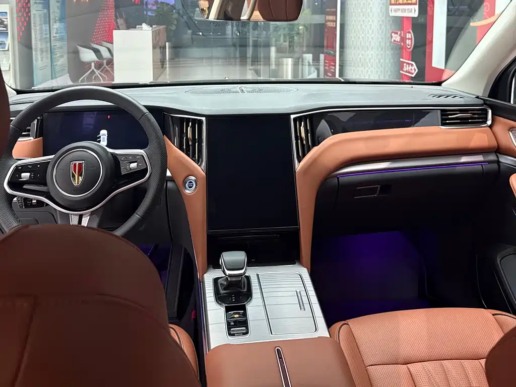 Hongqi HS7 PHEV 2024 2.0T PHEV 7 мест